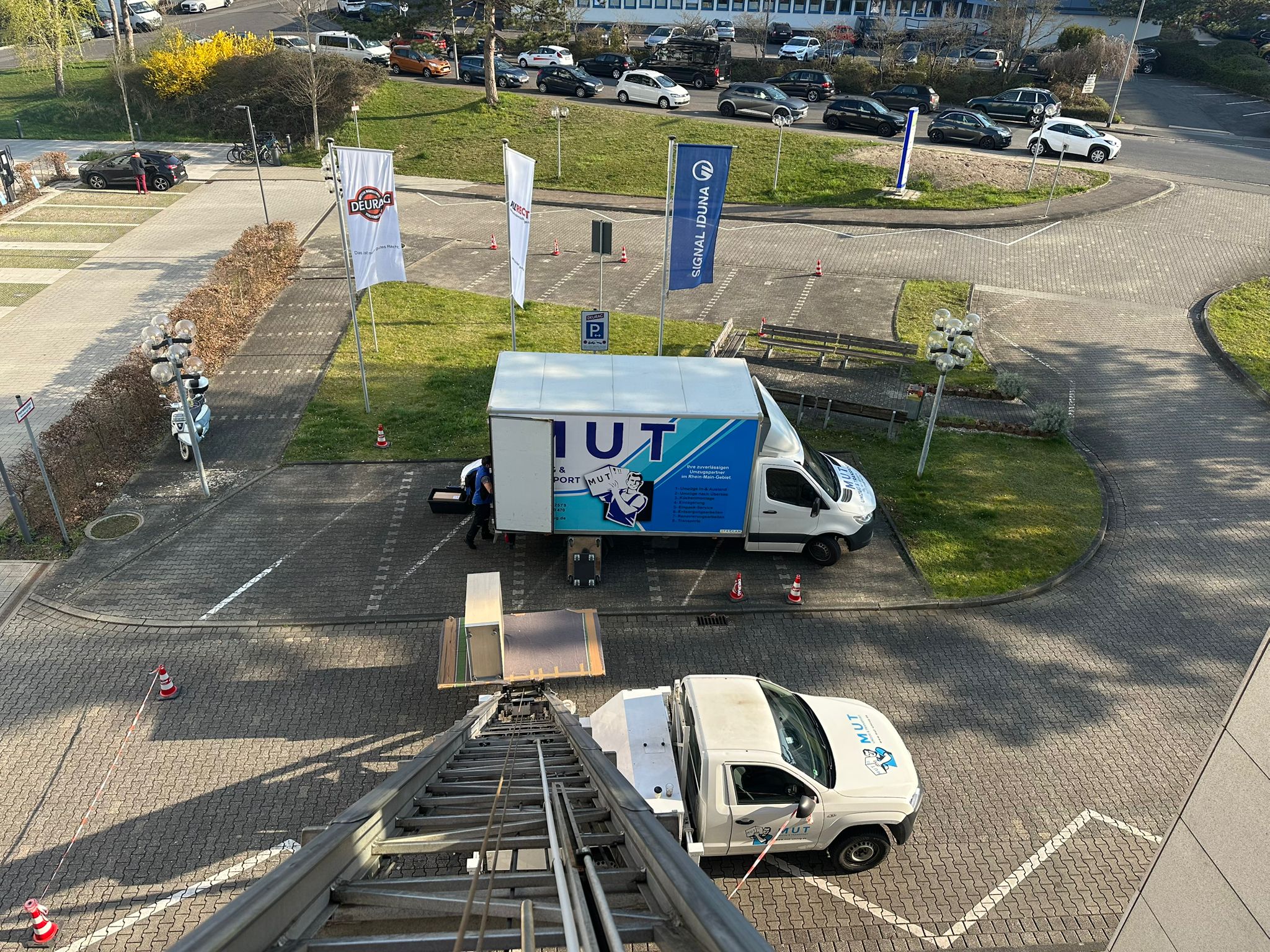 Ratgeber Firmenumzug planen: So wechseln Unternehmen stressfrei den Standor