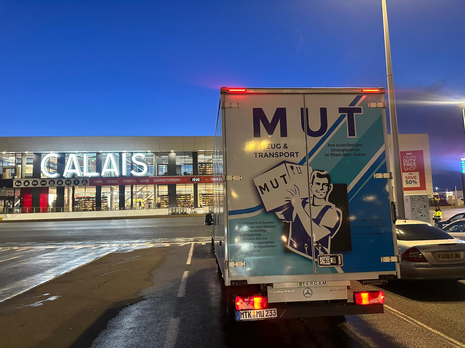 Tipps & Ratgeber Umzug mit Kindern und Haustieren: So meistern Sie den Wohnungswechsel als Familie